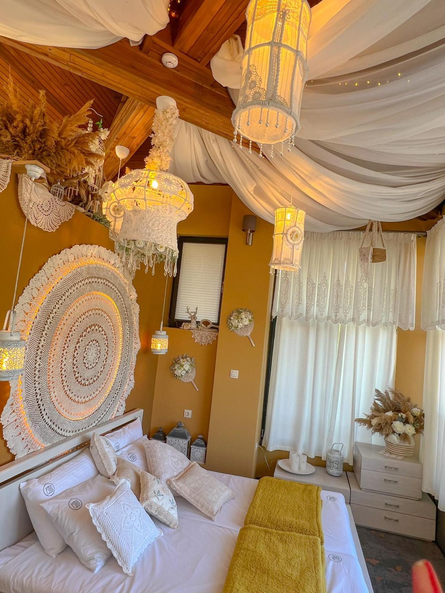 Pino - Villa, Casa, Cucina Е Terrazza Albena Buitenkant foto